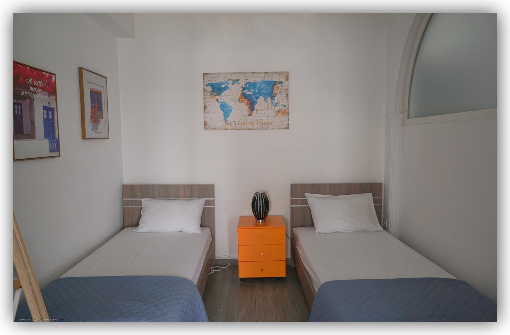Welcome Home Syros Port Apartment Ermoúpoli Eksteriør bilde